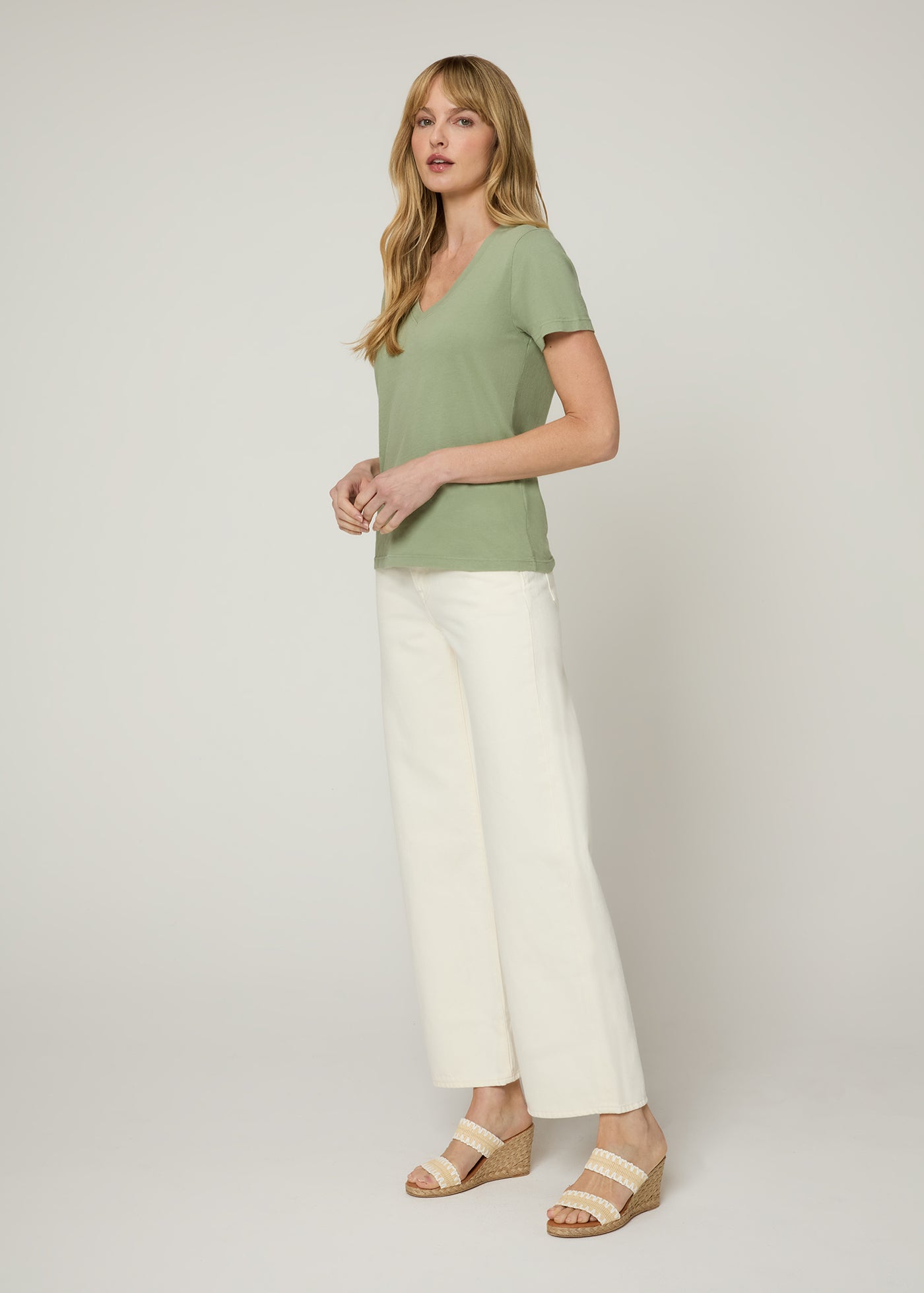 VNeck_Macha_Essentials_1237_14